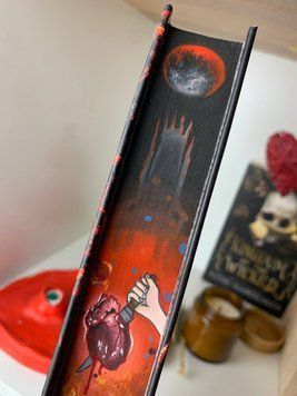 Королівство страхітливих із ексклюзивним зрізом. Книга 3  9786175483145 фото